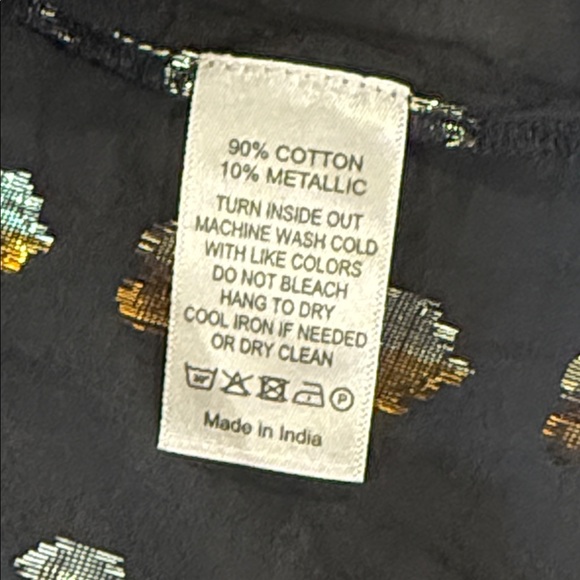 Never A Wallflower Black and Gold Heart Pattern Dress NWT size L - Picture 8 of 9